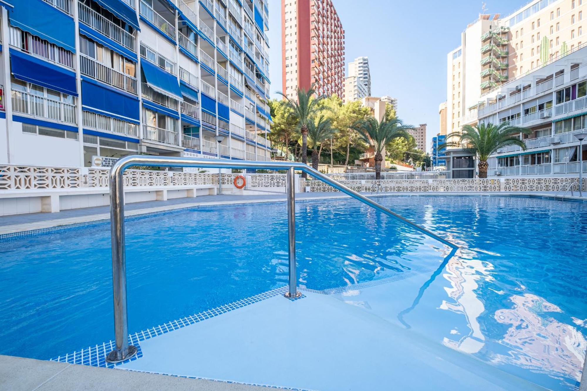 Halcon Deluxe 7-b Levante Apartment *